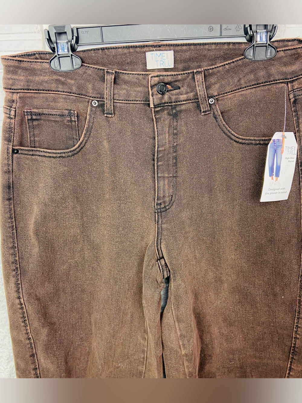 NWT Time and Tru Women’s Brown High Rise barrew Jeans size 12 - Picture 4 of 14